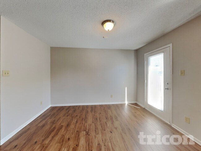Photo - 10393 Fairmont Ln