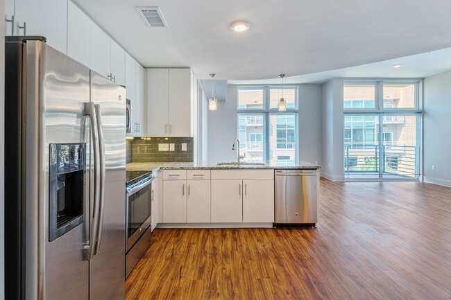 Environs Lofts at East 54