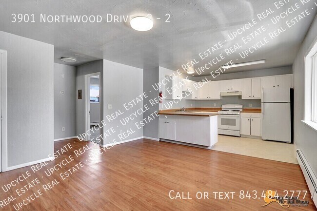 Photo - 3901 Northwood Dr Apartment Unit 2