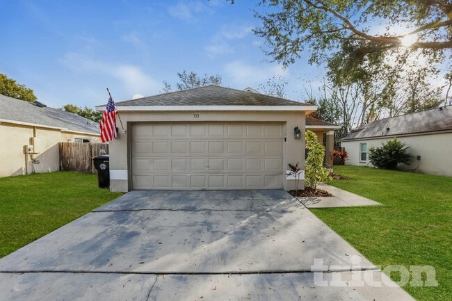 Building Photo - 353 Comfort Dr