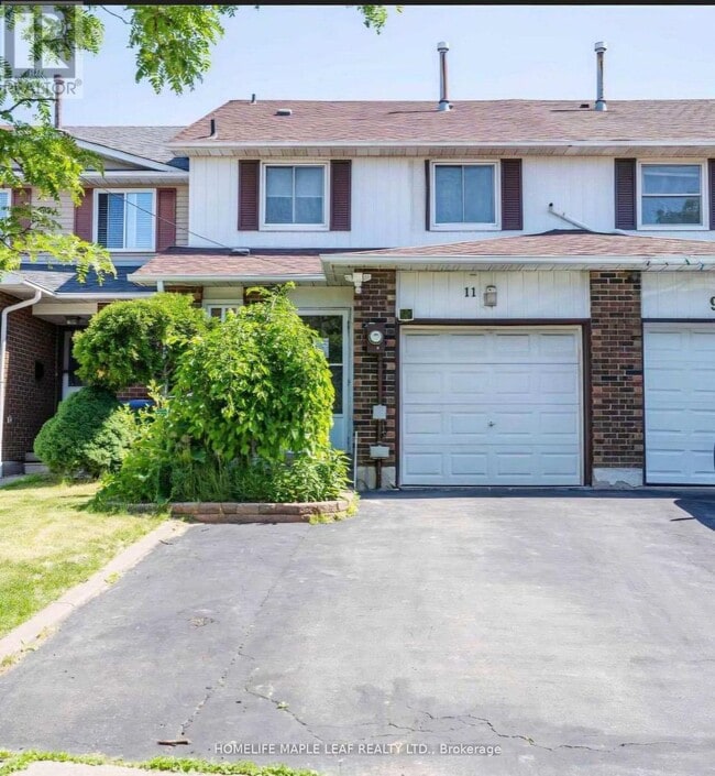 Photo - 11 Rusthall Way