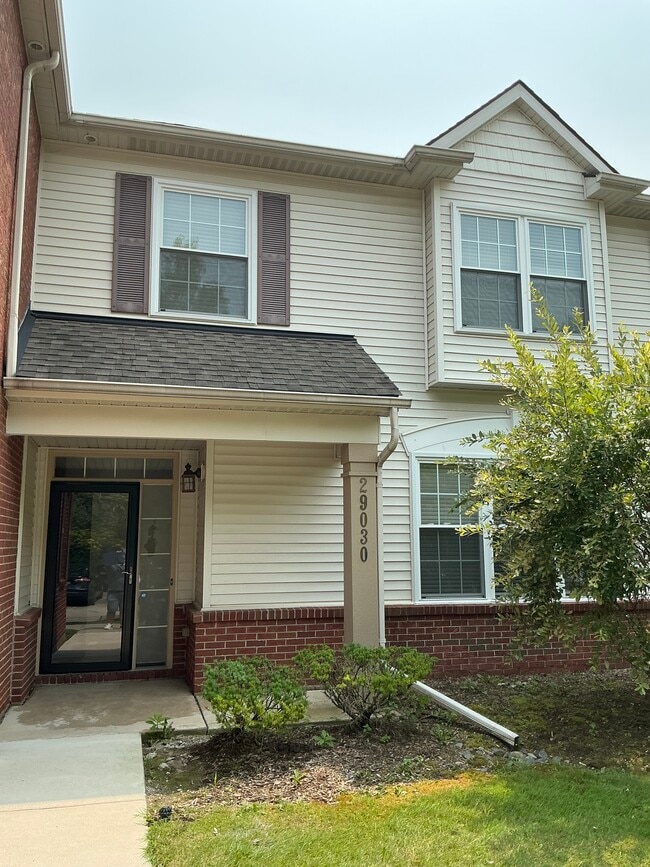 Building Photo - 29030 Cullen Dr Unit 29030
