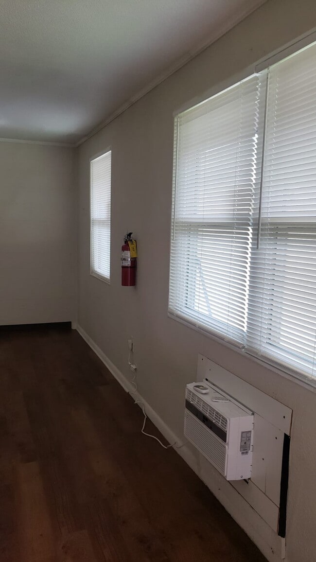 Photo - Madison Square Apartments