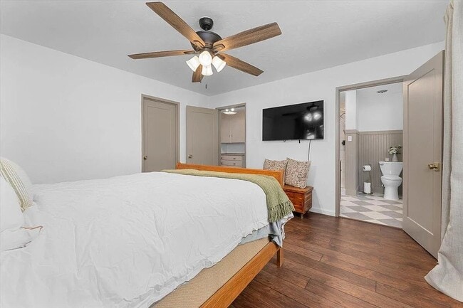 Photo - 2551 S Waverly Ave