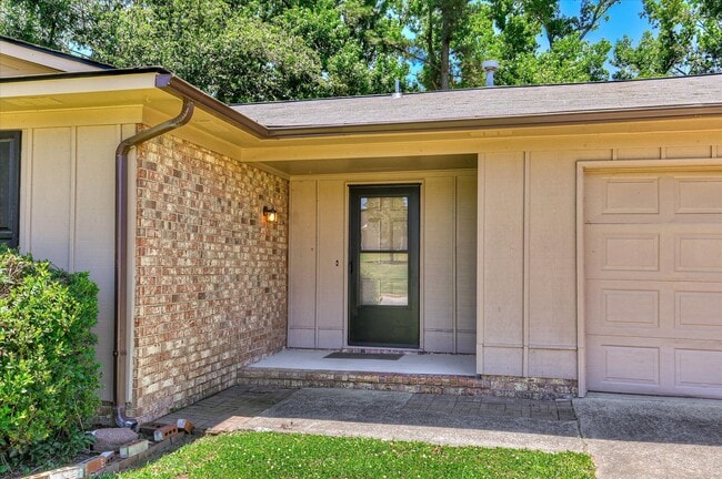 Photo - Perfect Ranch Home!
