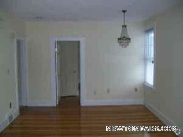 Building Photo - 23 Indiana Terrace Unit 1 Rental