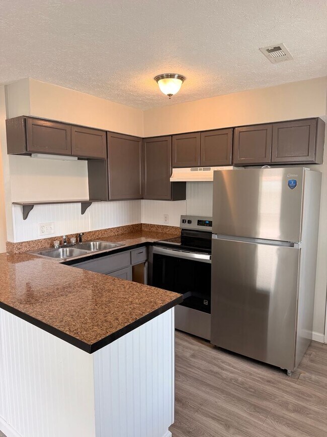 Photo - 6218 Hilltop Ave Unit 6218 Hilltop Ave. #C