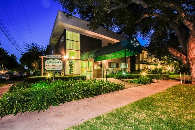 Royal Oaks Apartments - Royal Oaks Apartments