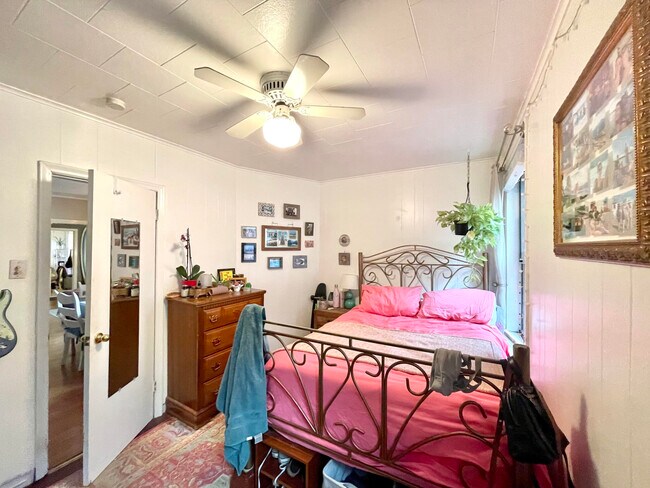 Photo - 92 Endicott St Unit 2