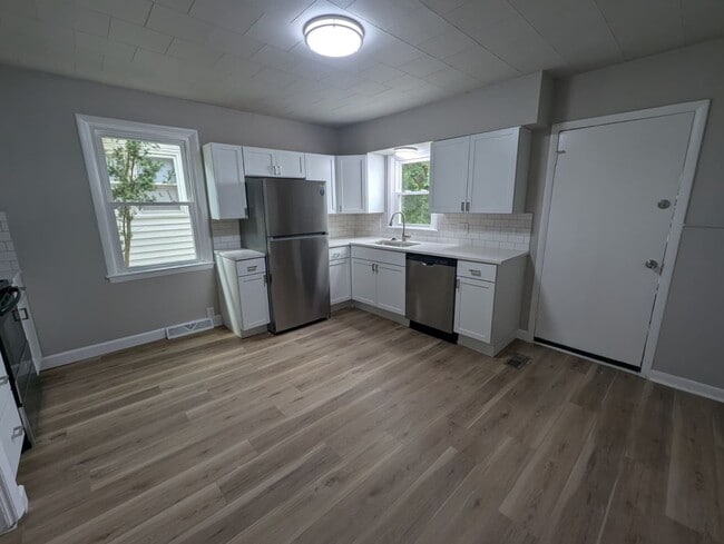 Photo - 2338 S 13th St