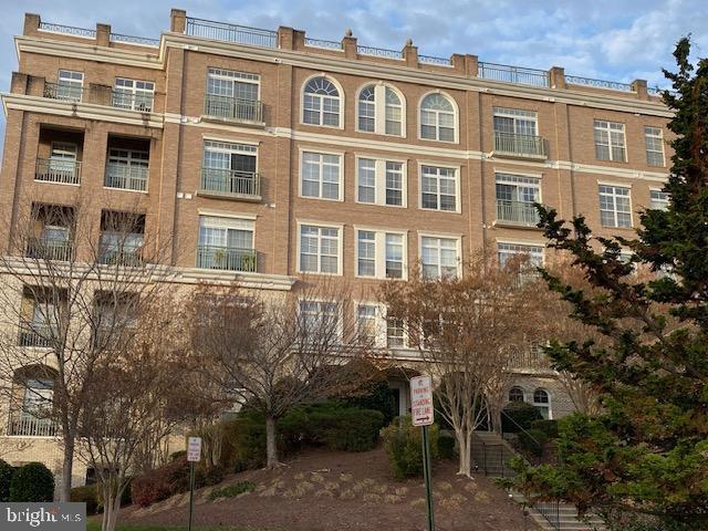 Photo - 820 Belmont Bay Dr Unidad 301