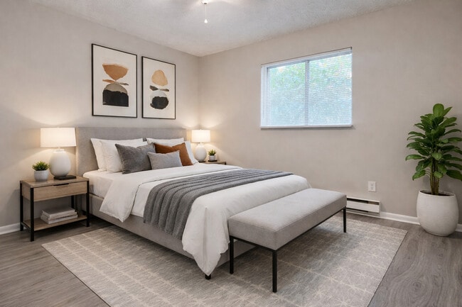 Building Photo - Legends Pointe