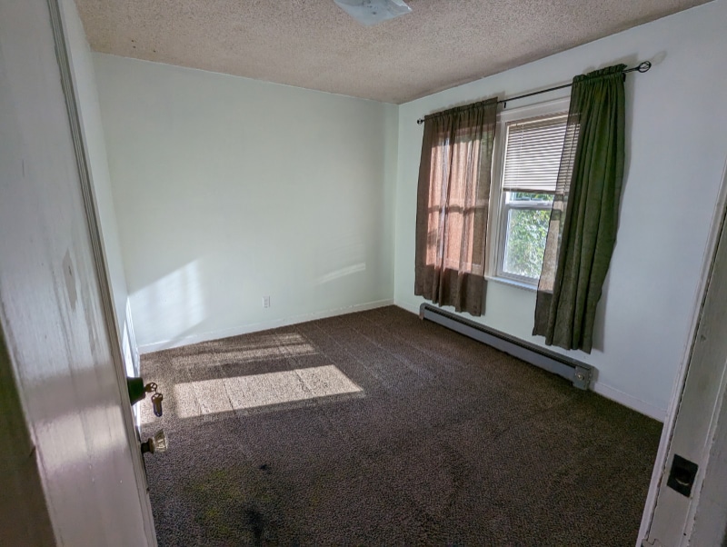 Photo - 1220 SW E Ave
