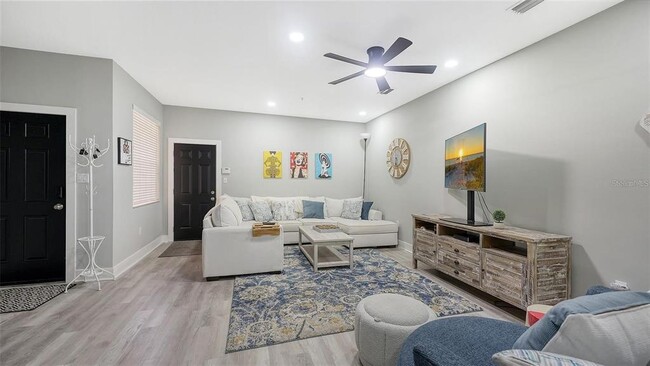 Photo - 3827 Parkridge Cir Unit 1-102