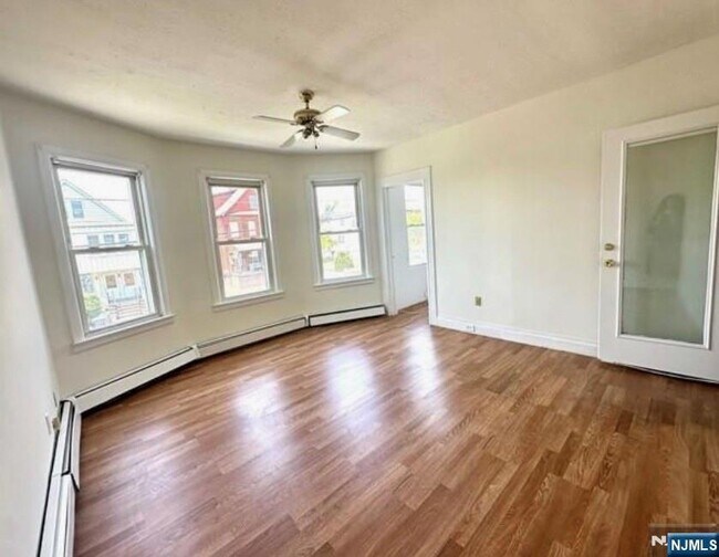 224 Pierre Ave