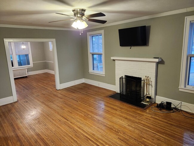 Photo - SHORT TERM Single Family 5 BR House in Harrisonburg Available NOW