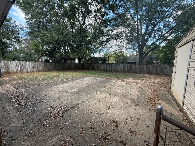 Photo - ** 3 Bed 1 Bath located in Chisholm ** Cal...