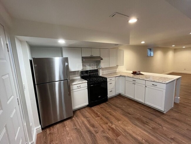 Photo - 1400 38th Ave