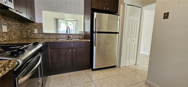 Photo - 1464 Springside Dr