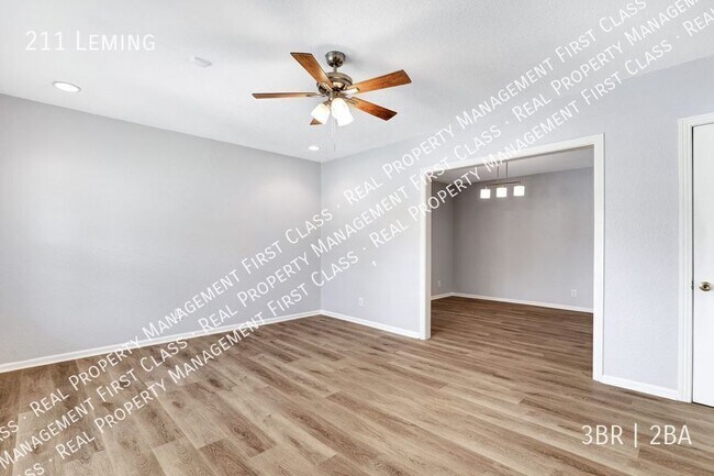 211 Leming-