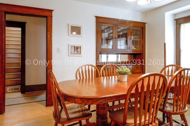 Photo - 1658 Oregon St