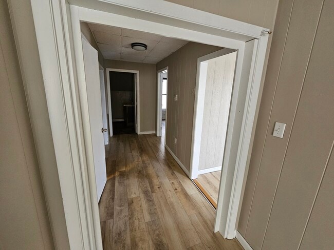 Photo - 7 Collins St Unit 2