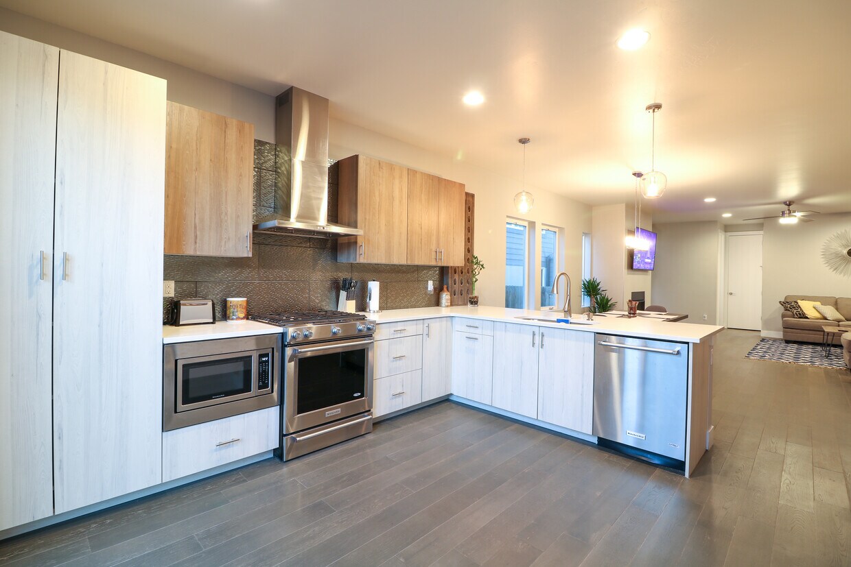 Photo - 2117 Eliot St (Denver, CO)