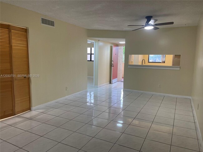 Photo - 3252 Foxcroft Rd Unit 307