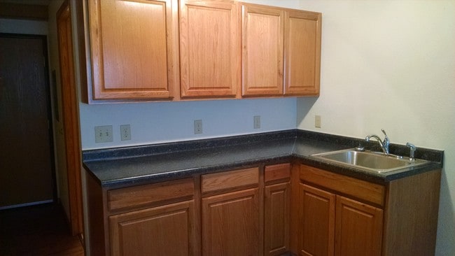 Photo - GLEN PLACE APARTMENTS Unit 1115326