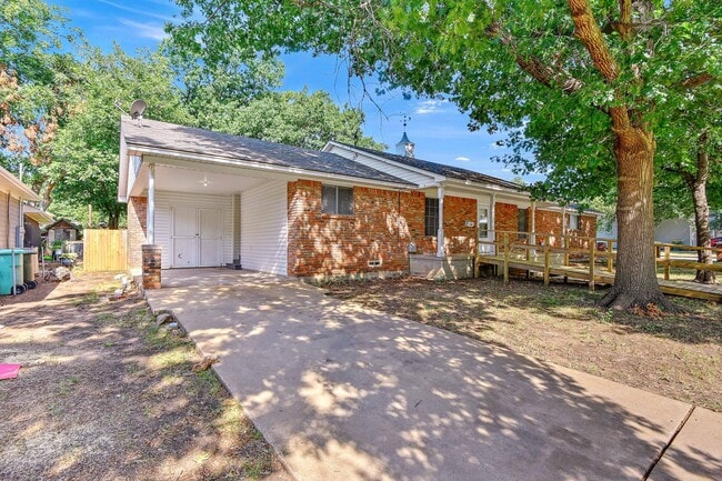 Photo - 320 N Cleveland Ave