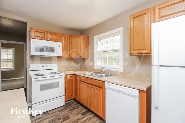 Photo - 3609 NE 49th Terrace