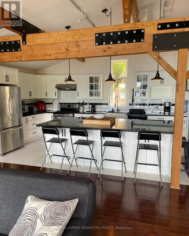 Photo - 1127 Sunny Lake Rd