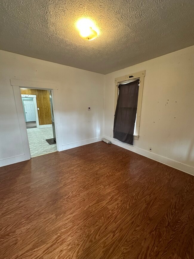 Photo - 414 W 7th St Unit 414 w 7th