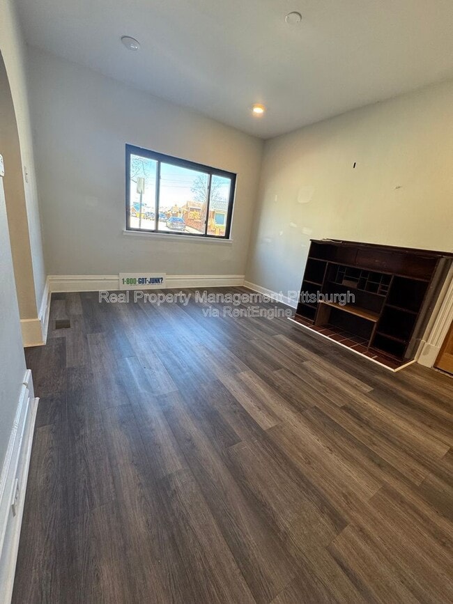 Photo - 1825 Rialto St