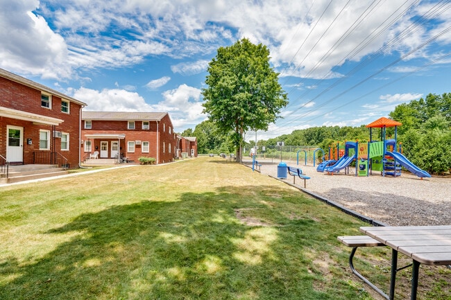 Townhouse Court