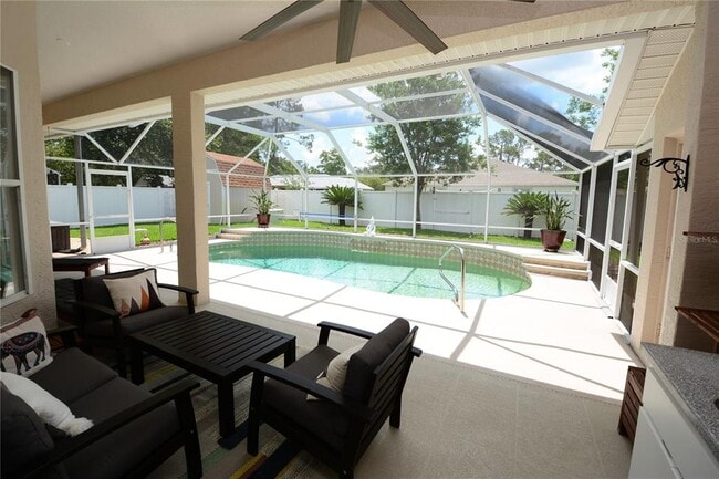 Photo - 18 Wellwater Dr