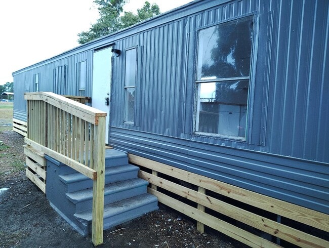 Photo - Deerfield Mobile Home Park