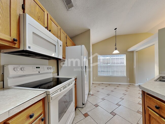 Photo - 3 Mallorys Ct