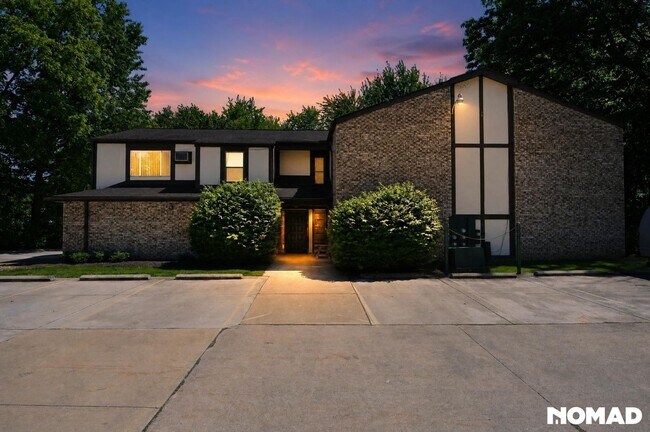 Photo - 29363 Detroit Rd