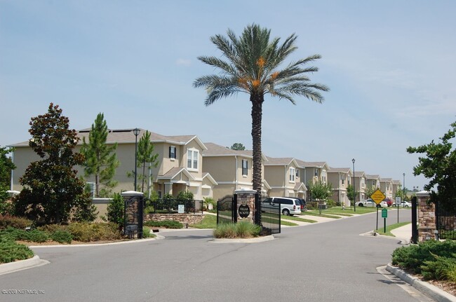 Photo - Move-in ready in Fleming Island Plantation