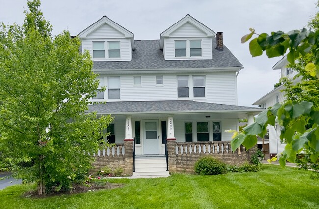 Photo - 2407 Woodmere Dr