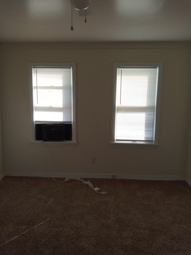 Photo - Nice 1 bed, 1 bath Duplex