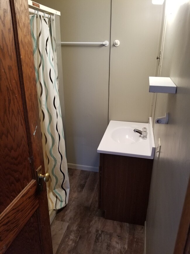 Photo - 405 12th St NW Unit #1