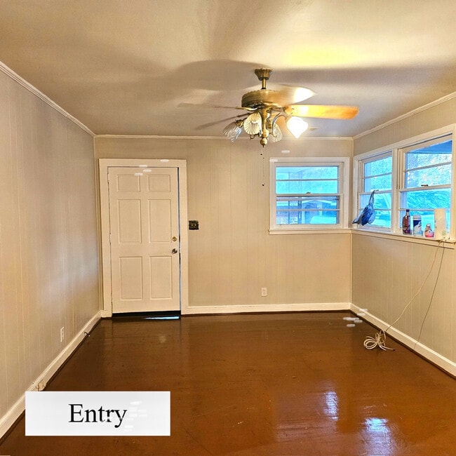 Photo - 2128 Yarbrough St