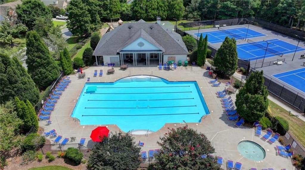 Photo - 790 Potters Bar Ln