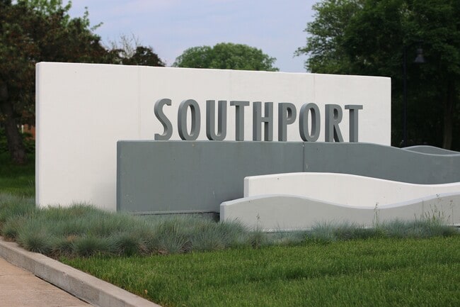 Photo - Southport Apartments