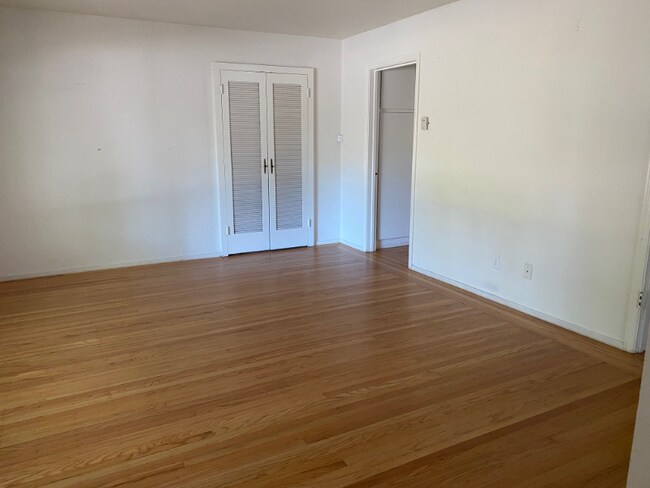 Photo - 2205 18th St Unidad 2205