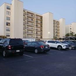 Building Photo - 1000 Cove Cay Dr Unit 3B