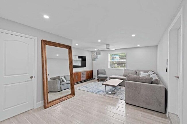 Photo - 2312 Spanish Trail