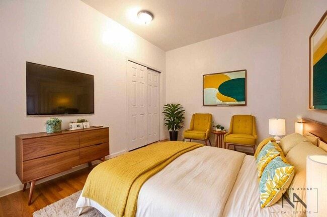 Photo - 233 Bay Ridge Ave